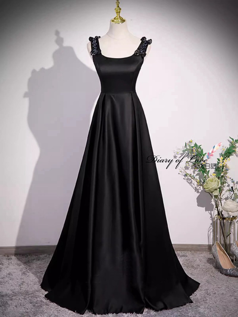 黒 ステージドレス パーティー 衣装 舞台 コンサート 蝶結び付き ベルベット 高品質 結婚式 音楽会