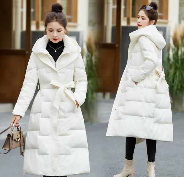 ロングダウンコート レディース ダウンジャケット ダックダウン 黒 白 ベンチコート アウターフード付き 着痩せ 軽量 大きいサイズ ダウン90% 8,280円