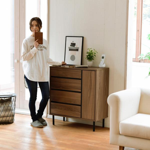 チェスト 収納棚 引出し 4段 ワイド 幅広 タンス おしゃれ 北欧 木目 柄 シンプル リビング ダイニング 脚付き スチール 黒 ブラック A4 B5 対応 可動棚 北欧