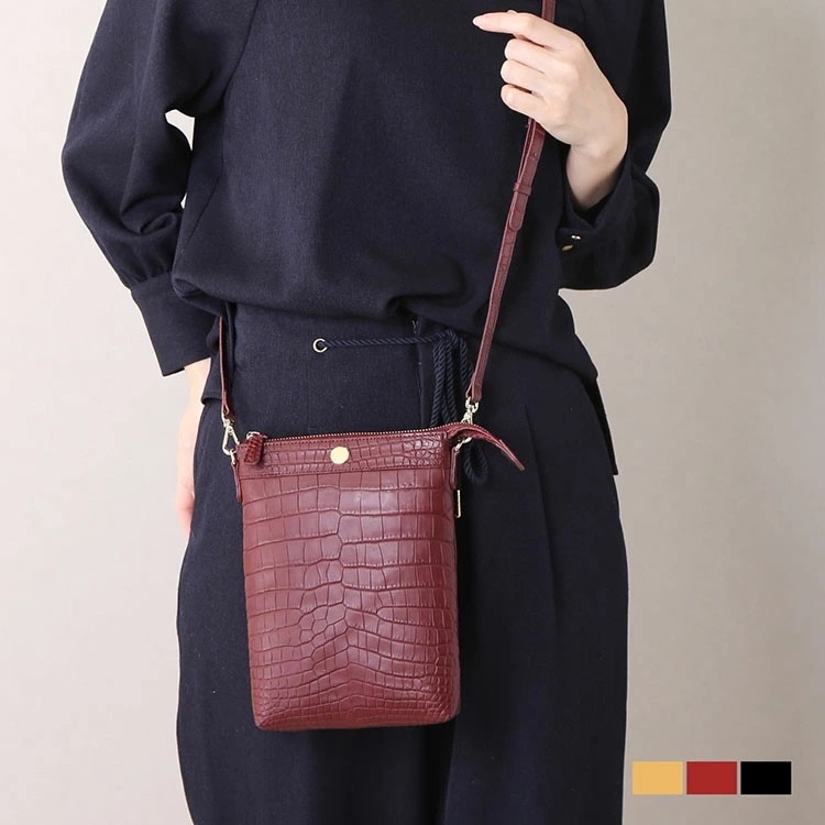 サコッシュ レディース クロコダイル センター取り ミニ ショルダーバッグ 軽量 ミニショルダー メンズ レザー 本革 クロコ ワニ革 マット加工 ポシェット アウトドア きれいめ 上品 母の日 ギフ