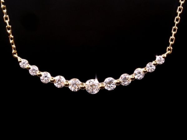 人気スポー新作 スマイル 華奢 ネックレス ダイヤモンド 憧れの最高級天然 K18 ダイヤ使用18金 国内生産品 ネックレス