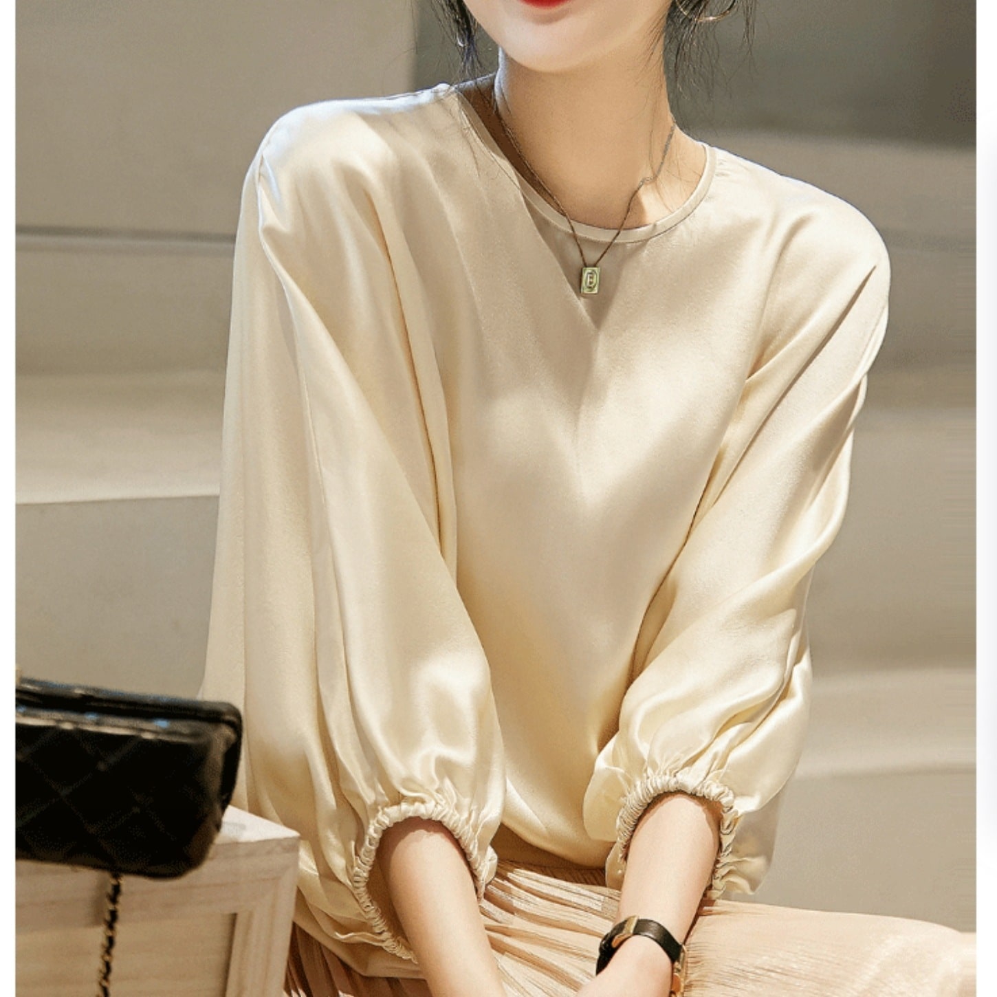 プルオーバー シルク 9分袖 トップス デート ラウンドネック かわいい 可愛い きれいめ シンプル 上品 おしゃれ お洒落 女子 こなれ感 セクシー エレガント 存在感 フォーマル