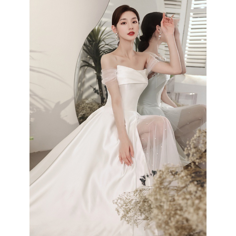 ライトウェディングドレス2024旅行写真気質スリムドアベールホワイトシンプルサテンイブニングドレスロングスカート