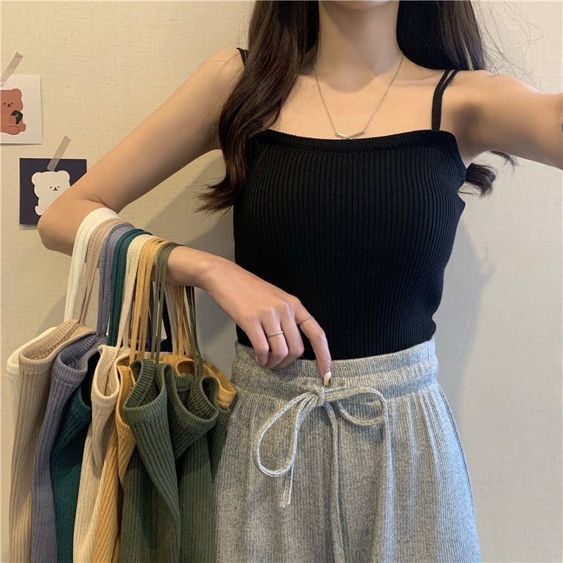 トップス ニットソー キャミソール 袖なし ノースリーブ スクエアネック リブ リブニット 伸縮性 かわいい 大人可愛い きれいめ シンプル カジュアル 大人 上品 おしゃれ お洒落 レトロ wto0