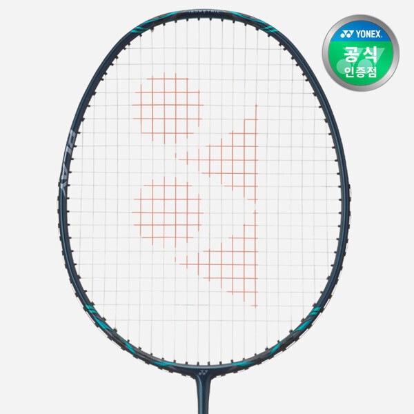 ヨネックス ナノフレア 800 プレイ 4U バドミントンラケット ヘッドカバー 基本ストラップ付き (贈呈品なくなり次第贈呈終了)