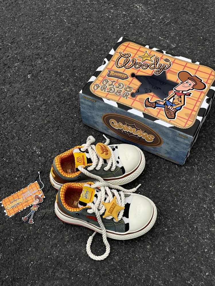 【42% リサイクル率】old胡迪カウボーイのトップ靴ミッチ漫画カップルの厚い底が高くなったスニーカー 5,419円