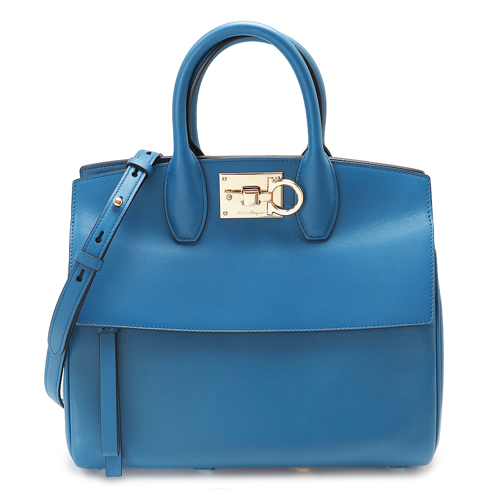 訳あり/展示品 ハンドバッグ レディース FERRAGAMO STUDIO BAG M ショルダーバッグ ガンチーニ レザー アジュール ブルー ポーチ付き 21H159 0704213