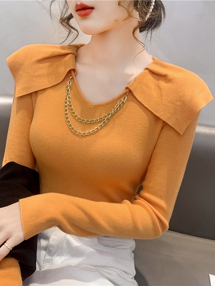 春のコレクション チェーンvネックセーターの底のシャツの女性の中に2022春と秋の新型のガードルのニットのフリルの上着 安い 激安 プチプラ 高品質