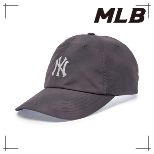MLB公式正規品 キャップ Lightweight Vintage Washing Unstruck Ball Cap NY (Charcoal Grey)