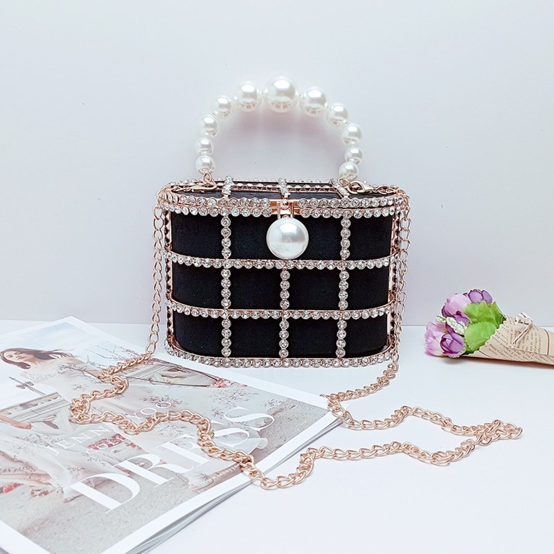 バッグ かばん 鞄 レディースバッグ ハンドバッグ ショルダーバッグ ミニバッグ チェーン パール コンパクト ミニ 便利 かわいい 大人可愛い きれいめ シンプル カジュアル 大人 上品 おしゃれ