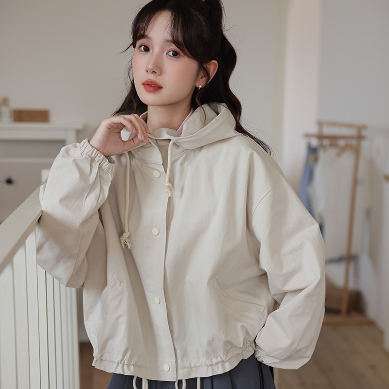 リアルショット2025春の新しい韓国語バージョンレトロシンプルなワークウェアクリーンカラー年齢を減らす韓国語の短いジャケット