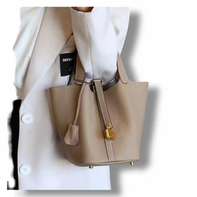 レ 鞄 バッグ キューブ レディースバッグ ハンドバッグ レザー バッグ キューブ バッグピロー バッグ 本革 キューブバッグ