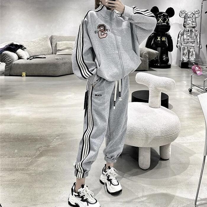 セットアップ 2点セット トップス パンツ スウェット ロゴ レディース 長袖 ロングパンツ カジュアル ジャージ スポーティ スリム かっこいい リラックス おしゃれ ライン グレー ネイビー ブラ