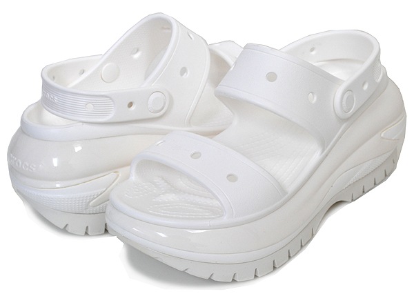 クラシック メガクラッシュ サンダル 207989-100 厚底 プラットフォーム スライド ミュール ホワイト