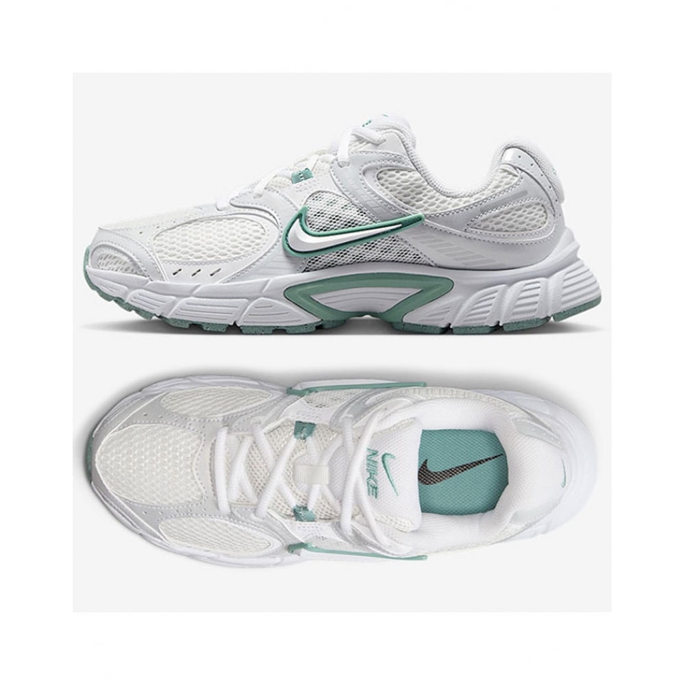 国内店ナイキスニーカーランニングシューズレディース V5 RNR HQ7901-106 S2508