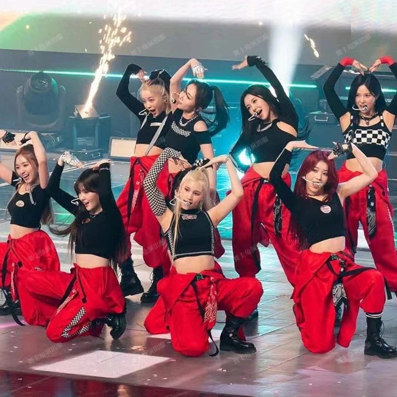 Kep1erパフォーマンス衣類ジャズストリートダンススーツ