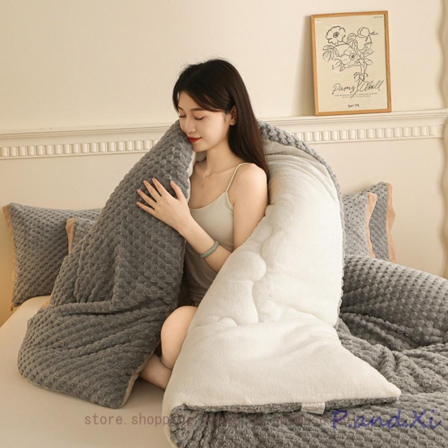 可愛い 掛け布団 フランネル あったか 毛布布団 冬 秋冬用 ふわふわ シングル ダブル シープボア調 中綿入り 布団 ボリューム ふわふわ 起毛素材 お昼寝