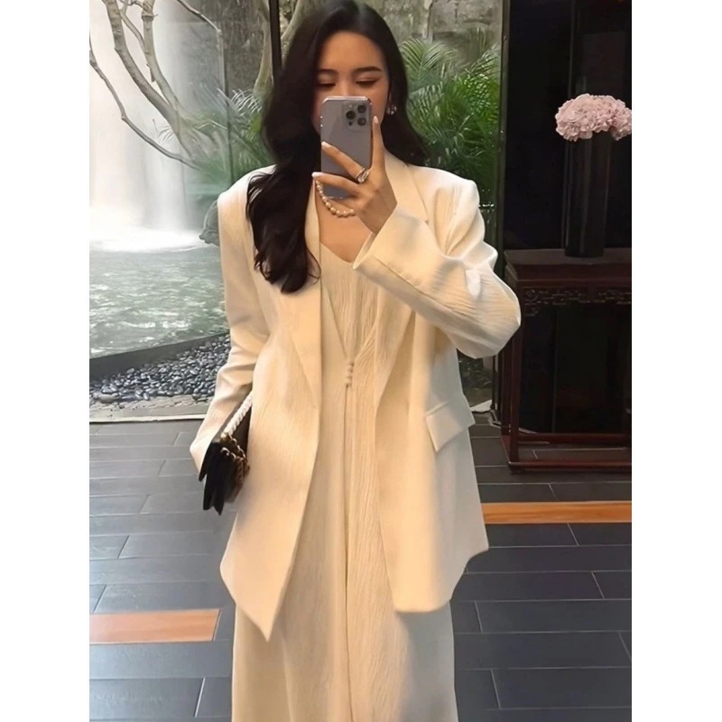 ハイエンドのカスタマイズ-スーツスーツ女性のための 2025 春と秋の新カジュアルサスペンダースカートスーツジャケット気質痩身 2 点セット