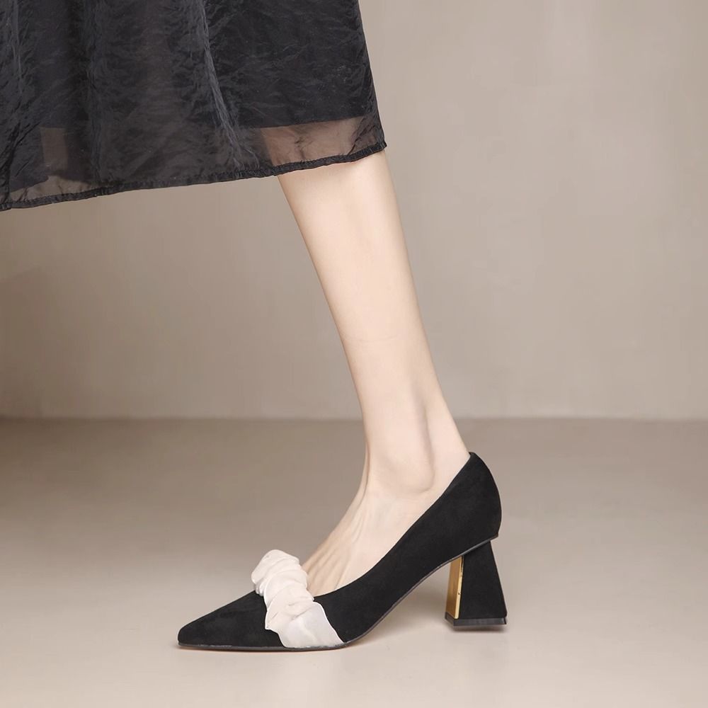 のコーディネート優しい風靴ミディアムヒールパンプスフレンチパイソンヒールパンプスモデル パンプス スタイルアップヒールパンプス スタイルアップヒールパンプス