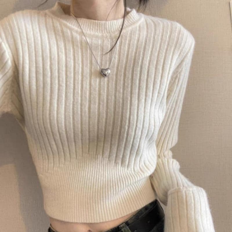 秋冬用のエレガントな 100% ピュアウールのリブ編みラウンドネック セータースリムに見えて着映えするニット ベースレイヤーです