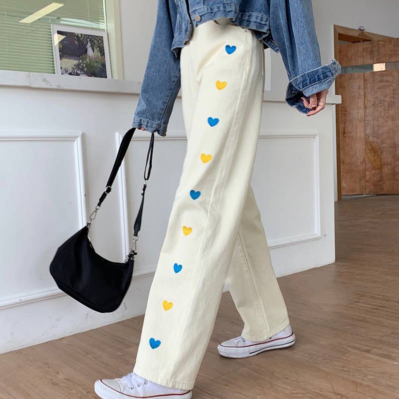 デニム パンツ レディース 白パンツ ホワイトデニム カジュアル ワイドパンツ ハート型 刺繍 かわいい 大きいサイズ おしゃれ ジーパン ジーンズ ストレート ボトムス ズボン ハイウエスト 白 無 4,888円