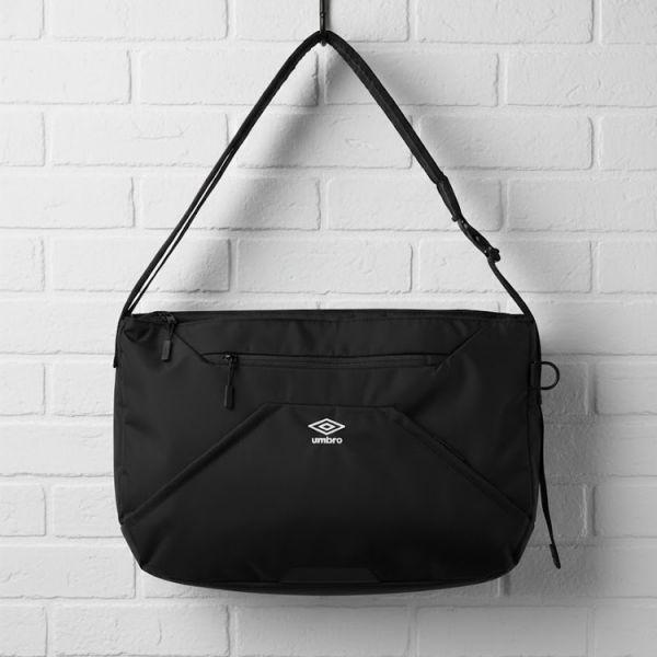 ボリンダッフルメッセンジャーバッグ UR123CBG16BLK 930691