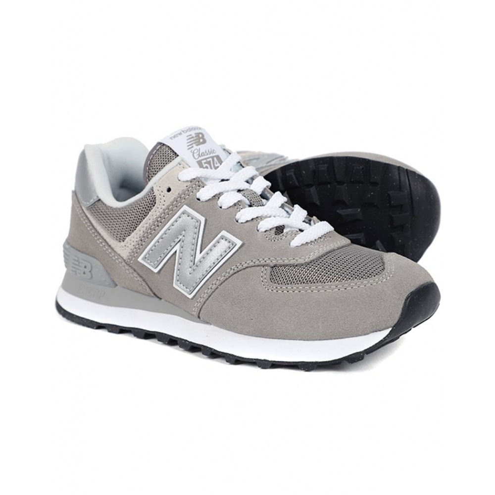 ニューバランススニーカー 574