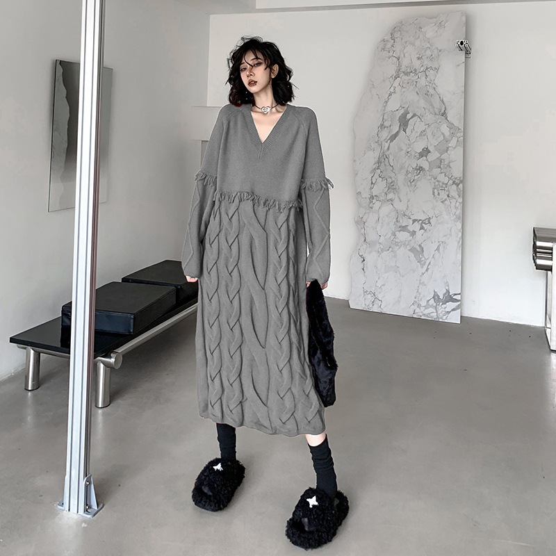 【Noir Mode】 秋冬 Vネック 厚手 ニットワンピース デザイン性 ブラックコーデ 大きいサイズ レディース 体型カバー セーター ロングワンピース ニットトップス