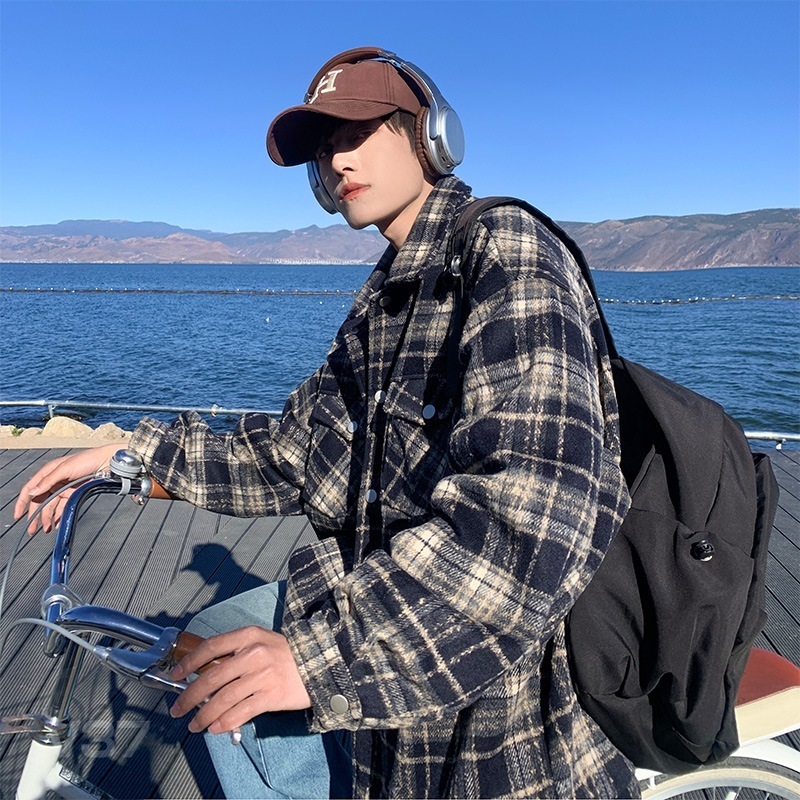 日本のレトロな潮格子縞のトップ服アメリカのカップルのジャケットの小さな香水風ジャケットメンズ春と春の薄いセクション