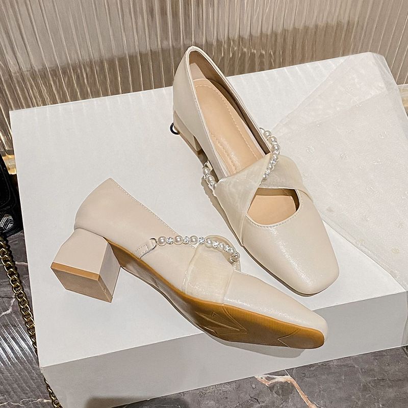 ヒールパンプス フレンチヴィンテージ ジェントルスタイル ミドルヒールシューズ メリージェーンシューズ おしゃれ 高級感 質感 気質 太ヒール 単靴ヒール高さ3-5cm 今年の流行30%制限