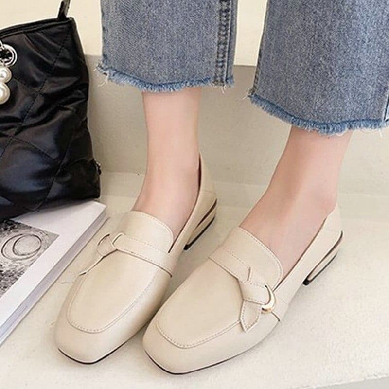 大人気！ ローファー レディースフラットシューズ スクエアトゥレザーシューズ フラットソフトレザーシューズ ローファー