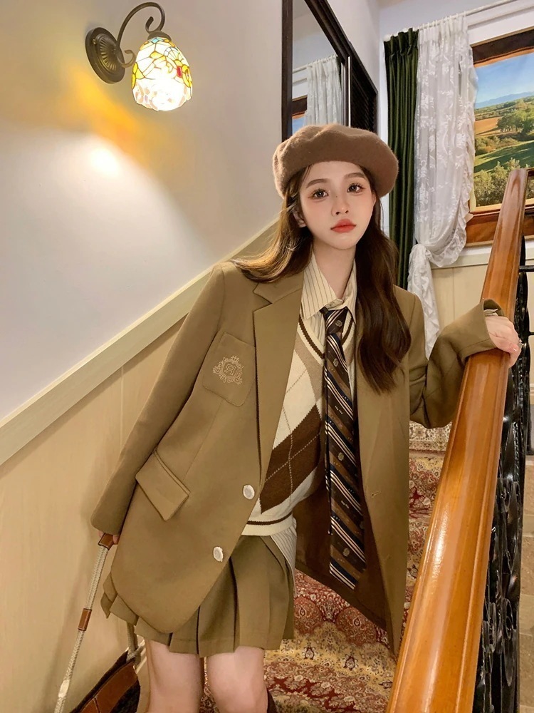 オールインワンセットアップセットアップ女子高生コスプレ 脚長 ミニスカート ショート丈 3点セットジャケット 美脚 卒業式 ネクタイ JK トップス ブラウス 韓国っぽ 長袖 シャツ ボトムス プ