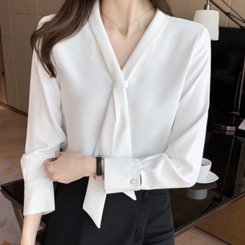 トップス デート シャツ ブラウス カットソー 袖あり 長袖 かわいい 大人可愛い きれいめ シンプル カジュアル 大人 上品 おしゃれ お洒落 かっこいい レトロ 大人女子 こなれ感 キュート