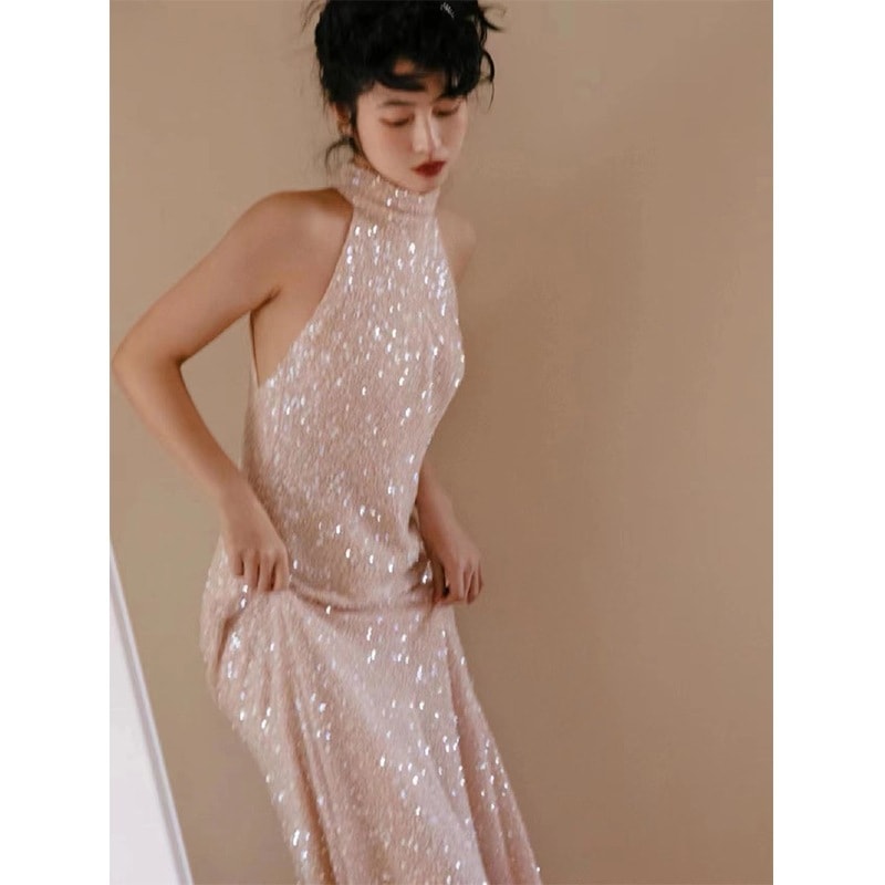 イブニングドレス 5 新しい宴会気質セレブバックレスホルターネックドレスイブニングドレススパンコールスカート