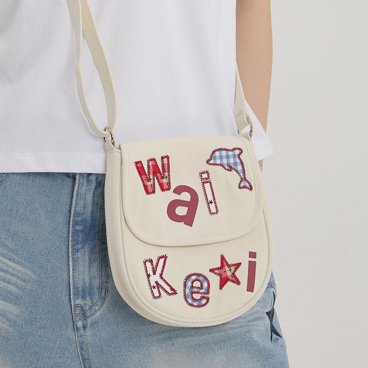 Logo Patchwork Cross Bag IVORY 7,667円