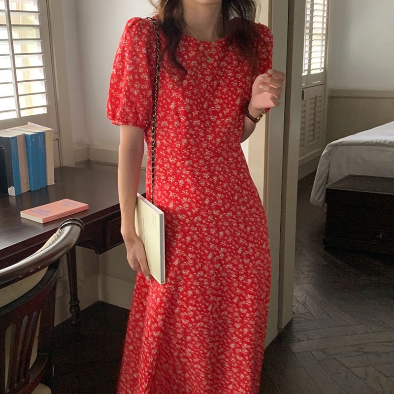 韓国 チックサマー ヴィンテージ ミニマリストラウンドカラー スキニーロングフルスクリーン バブルスリーブドレスを受け取ります ワンピース フレアワンピース ロング アンクル丈 半袖 Uネック