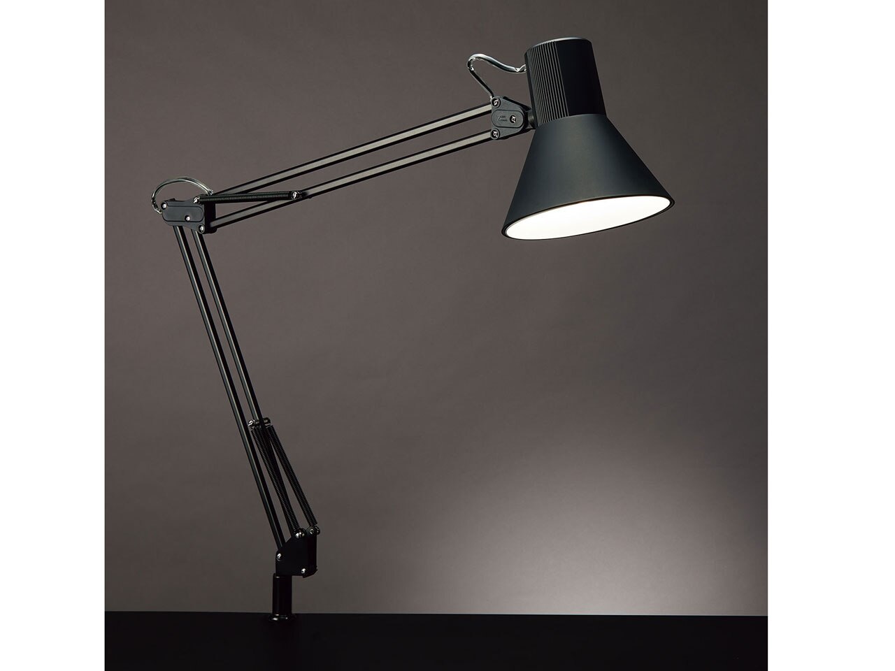 Z-108NB [ブラック] [LEDデスクライト]