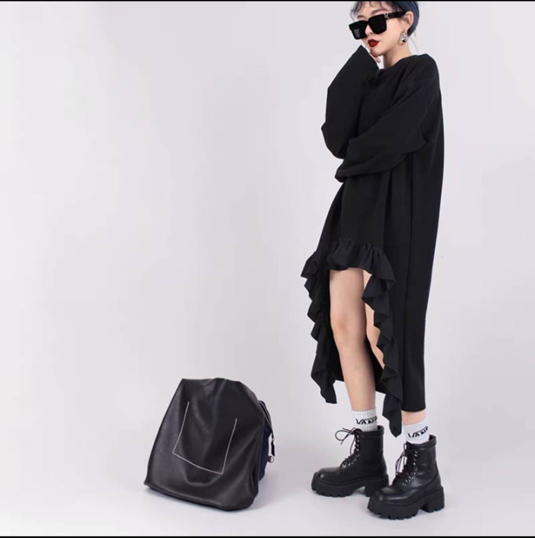 アシメントリーフリルワンピース フリルワンピース 不規則デザインワンピース ルーズ ワンピース ドレス レディース モード系 オフィスコーデ ママコーデ オシャレ ２カラー a4567