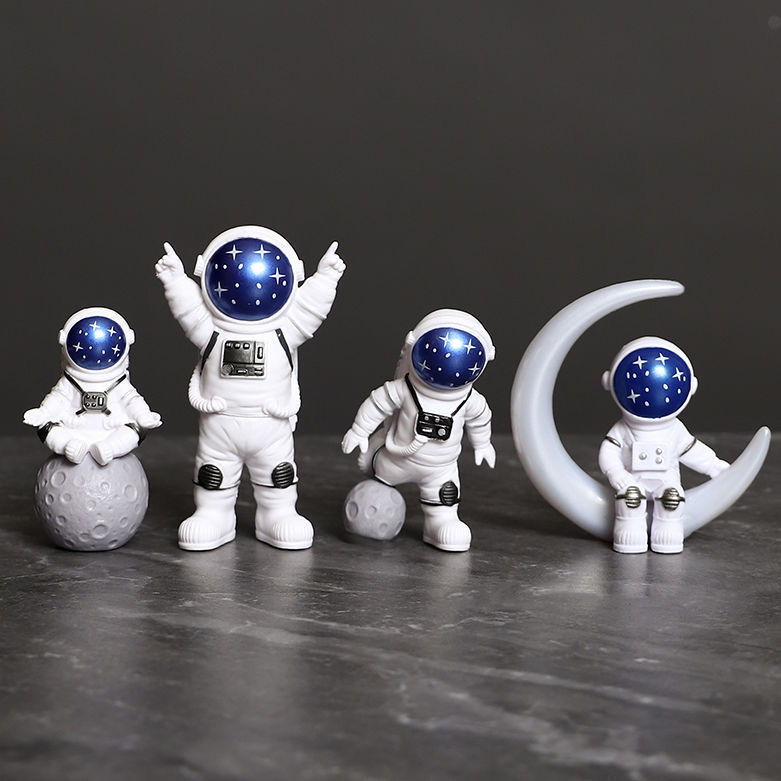 限定製作】 新品3個宇宙飛行士ダッシュボード飾り カーアクセサリ家庭実用置物 かわいいセット