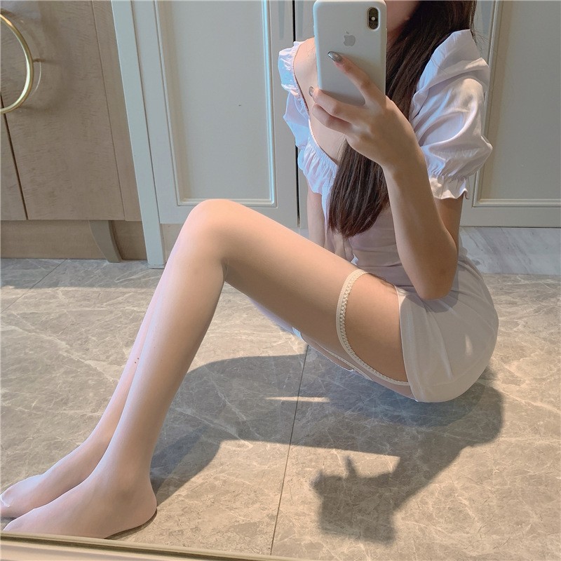 【1つ買うと10つ無料】女性のための白い太もも中空のサスペンダーストッキング春と秋に浮気したいという純粋な欲望