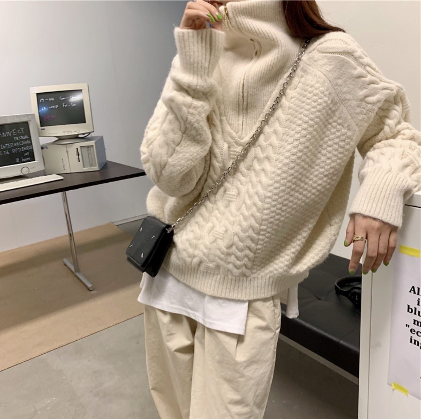 ケーブルニット ジップアップ ケーブル編み ニット メンズライク 韓国 レディース オルチャン 白 ホワイト グレー ケーブルニット ファスナー ハイネック トップス ジッパー かわいい