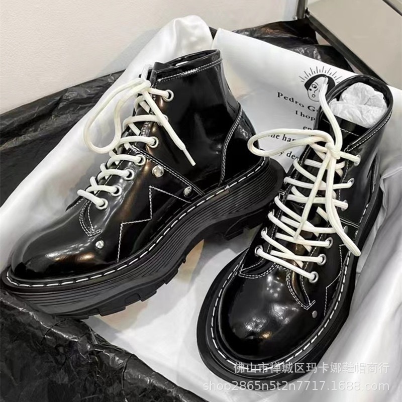 2024初期イーン リベットショートレッグ レディース 英国調 細身 バイクブーツ 厚底 高めショートブーツ