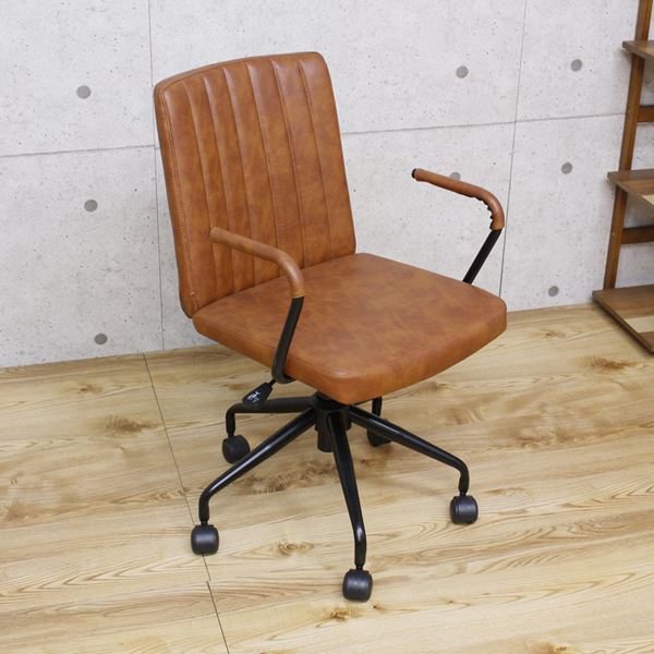 レトロなアンティークレザー調 肘付OAチェアー ライトブラウン 14,457円