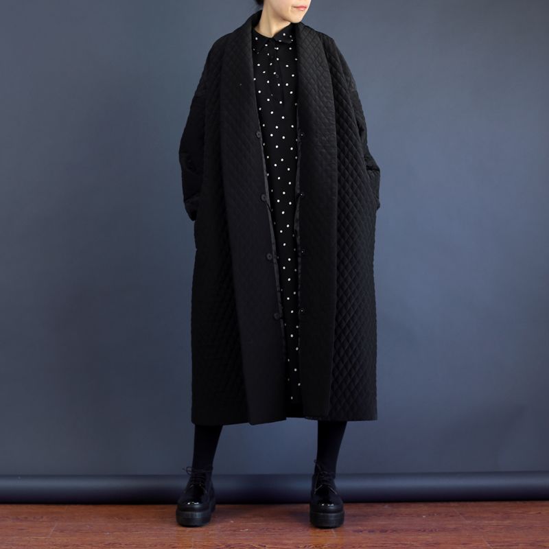 オーバーサイズ ビックシルエット キルティングコート レディース アウター ミモレ丈 膝下 ショールカラー Vネック 長袖 袖口ゴム バックボタン ゆるめ ゆったり だぼっと 体型カバー 無地 秋