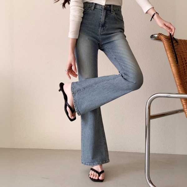 (韓国製)(MADE／ショート＆ロング／スリム補整フィット) Day Jeans No.75 2丈 スパン ウォッシング ブーツカット デニムパンツ ps5601