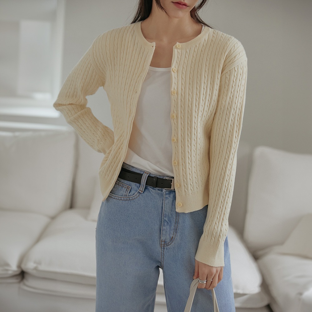 ビーブケーブルラウンドニットカーディガン