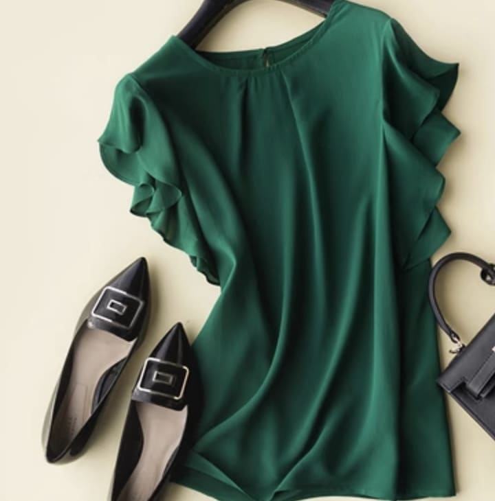 トップス デート シャツ ブラウス カットソー かわいい 大人可愛い きれいめ シンプル カジュアル 大人 上品 おしゃれ お洒落 主役級 存在感 夏 オールシーズン 10代 20代 30代 10,059円