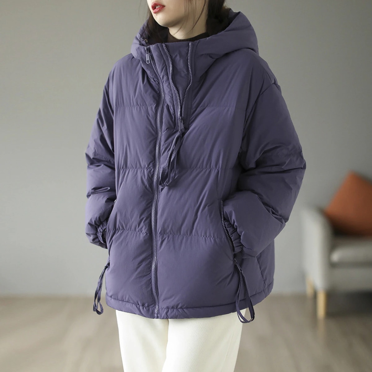 レトロな帽子付きの短いダウンジャケット女性2024冬の新型厚手文芸保温白鴨パイルの小柄なコート 4,665円