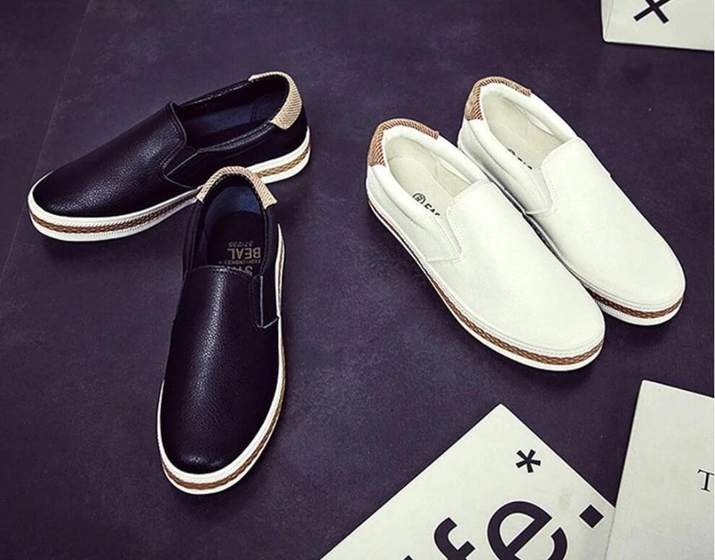 10pscスリッポン フラットシューズ ローファー レディース PU レザー 歩きやすい 痛くない 白 黒