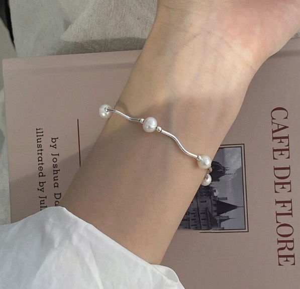 スターリングシルバーブレスレット女プレミアムハンドオーナメント